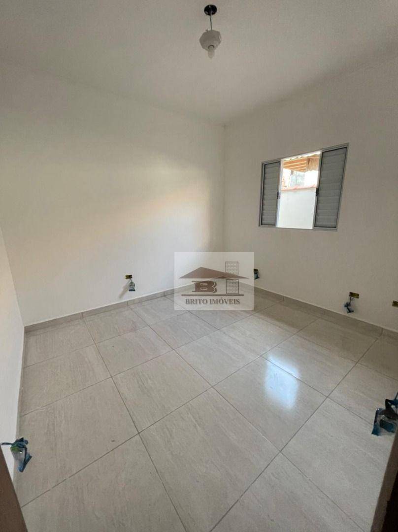 Casa à venda com 2 quartos, 59m² - Foto 13