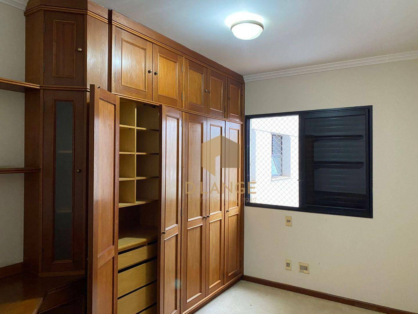 Apartamento à venda com 4 quartos, 156m² - Foto 11