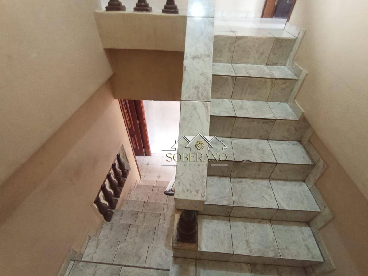 Sobrado para alugar com 4 quartos, 340m² - Foto 30