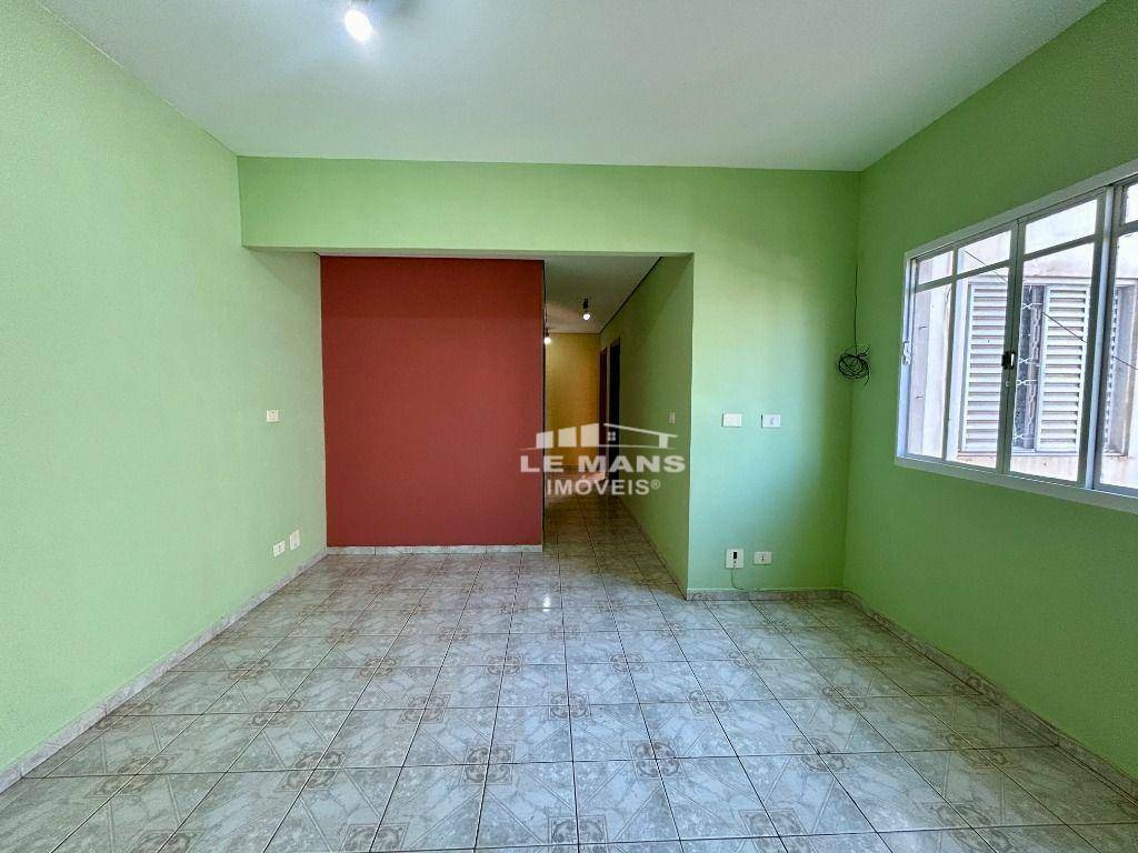 Apartamento à venda com 3 quartos, 130m² - Foto 3