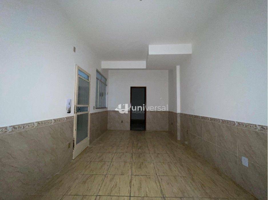 Apartamento para alugar com 3 quartos, 130m² - Foto 2
