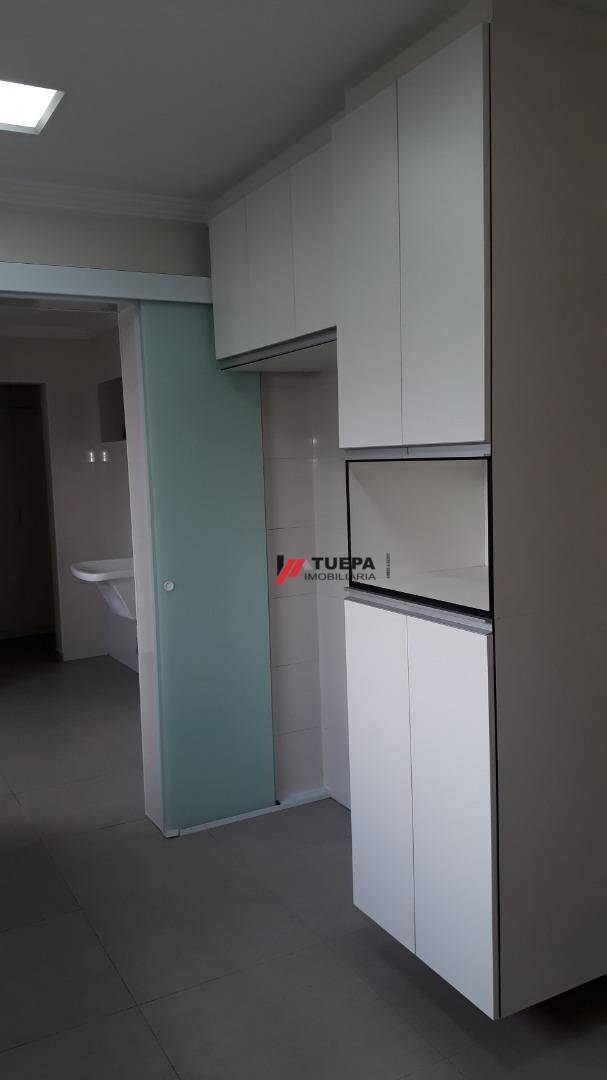 Apartamento à venda com 3 quartos, 187m² - Foto 9