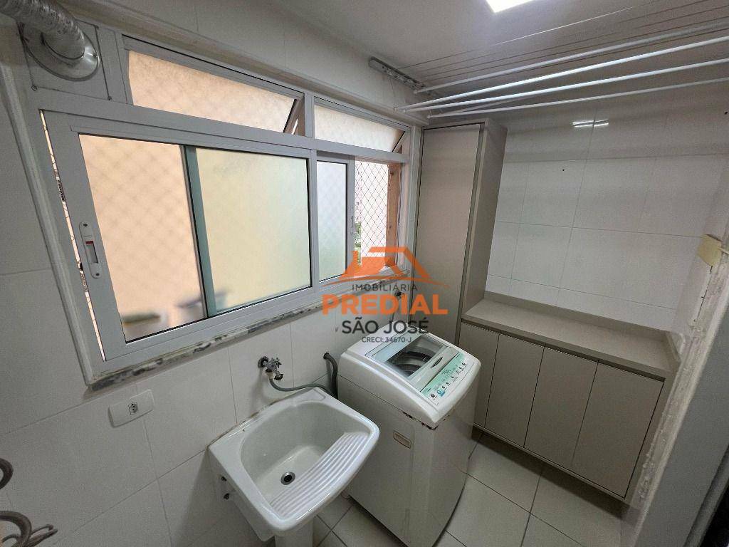 Apartamento à venda com 3 quartos, 122m² - Foto 32
