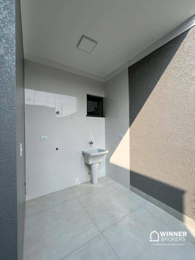 Casa à venda com 3 quartos, 105m² - Foto 3
