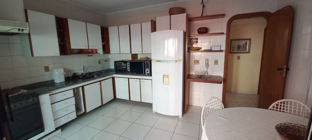 Apartamento à venda e aluguel com 3 quartos, 135m² - Foto 20