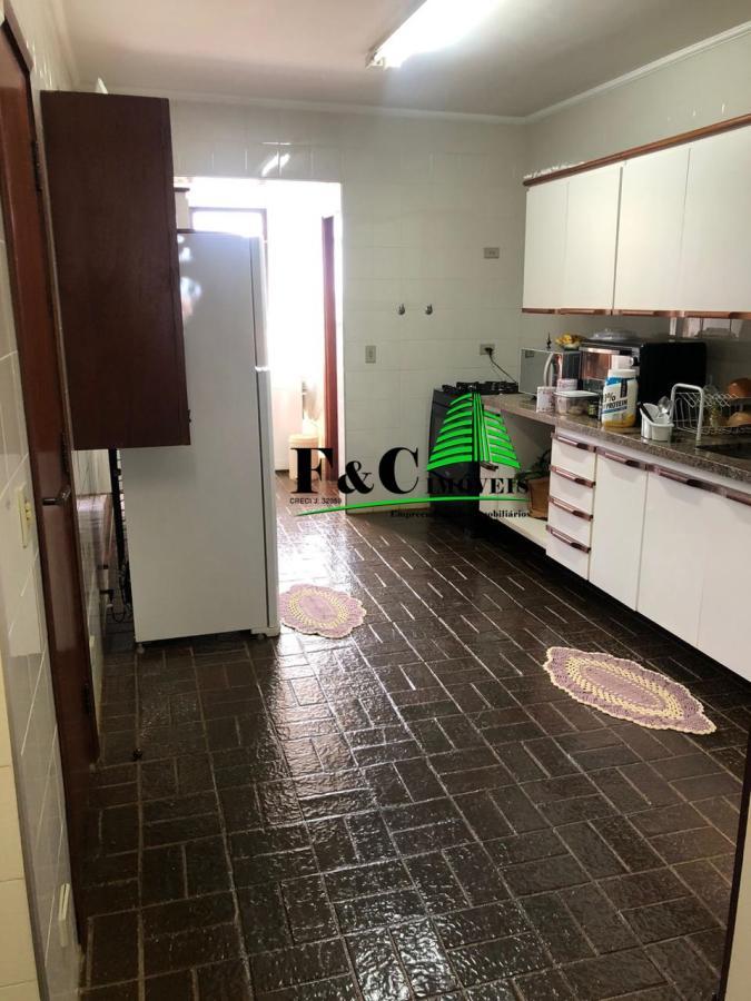 Apartamento à venda com 2 quartos, 222m² - Foto 6