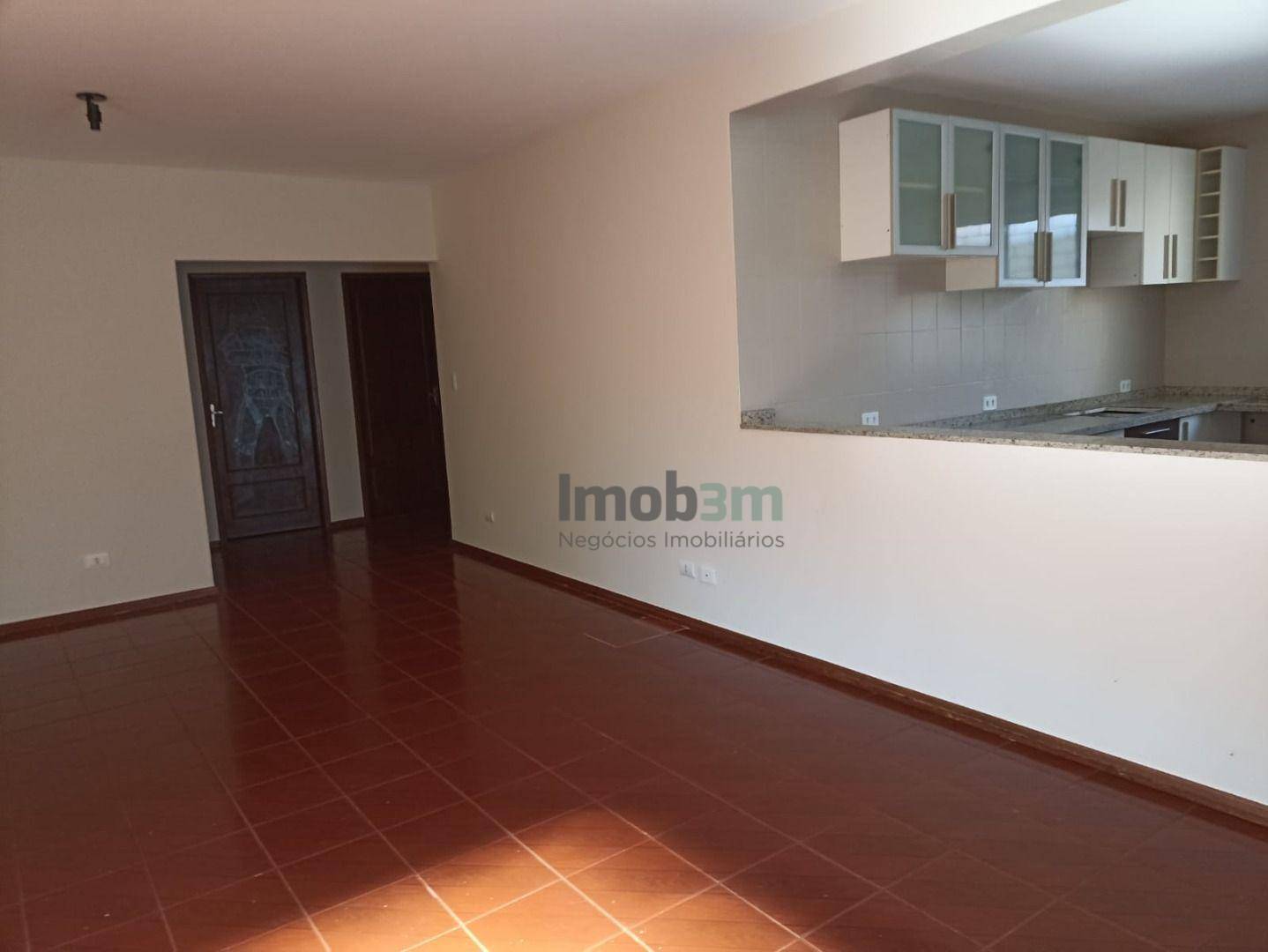 Casa à venda com 3 quartos, 217m² - Foto 11