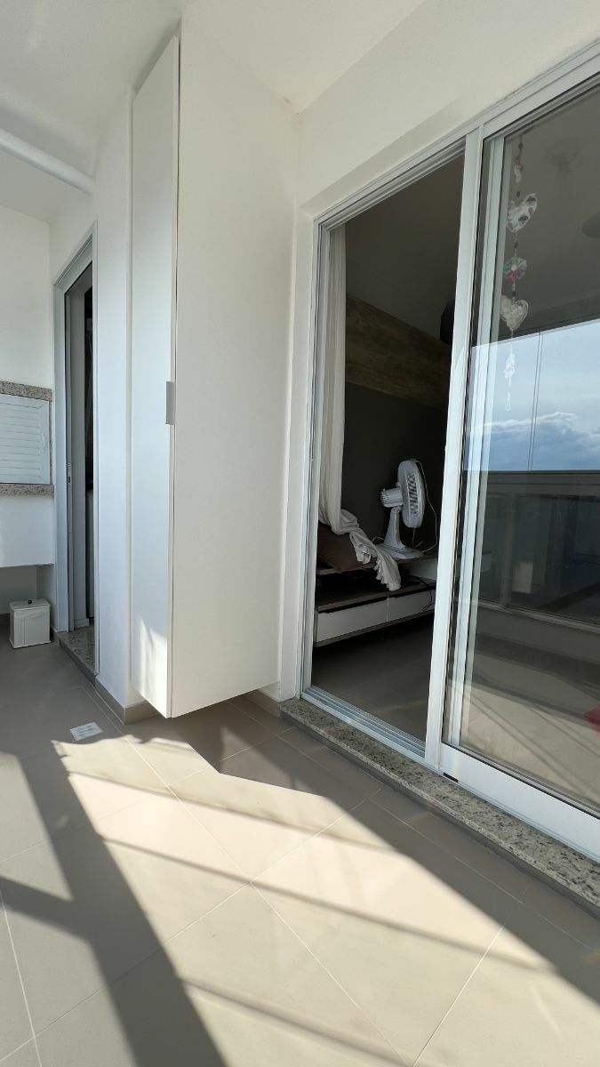 Apartamento para alugar com 2 quartos, 72m² - Foto 22