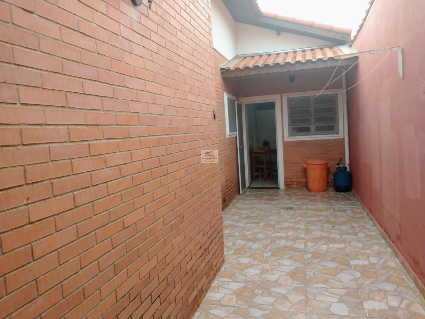 Casa à venda com 3 quartos, 300m² - Foto 19