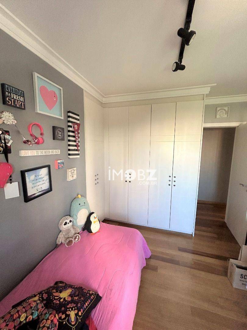 Apartamento à venda com 5 quartos, 260m² - Foto 22