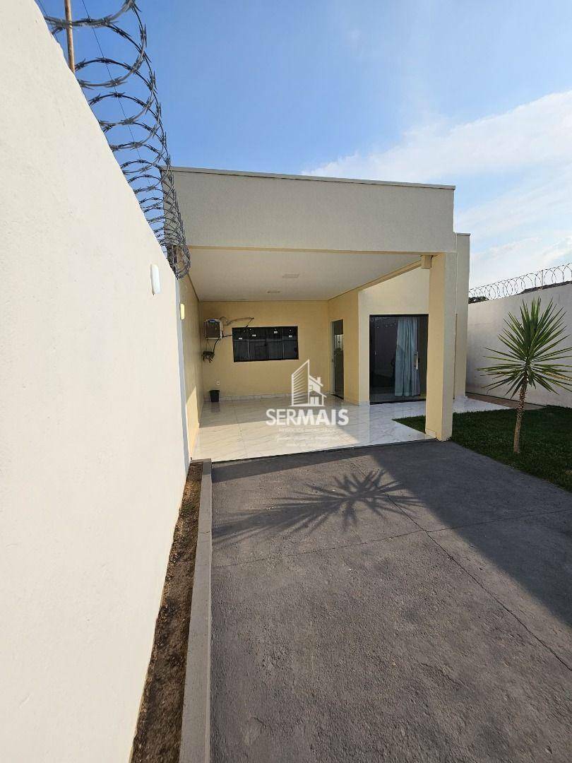 Casa à venda com 2 quartos, 153m² - Foto 2