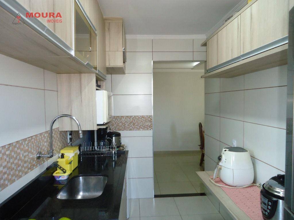 Apartamento à venda com 2 quartos, 64m² - Foto 10