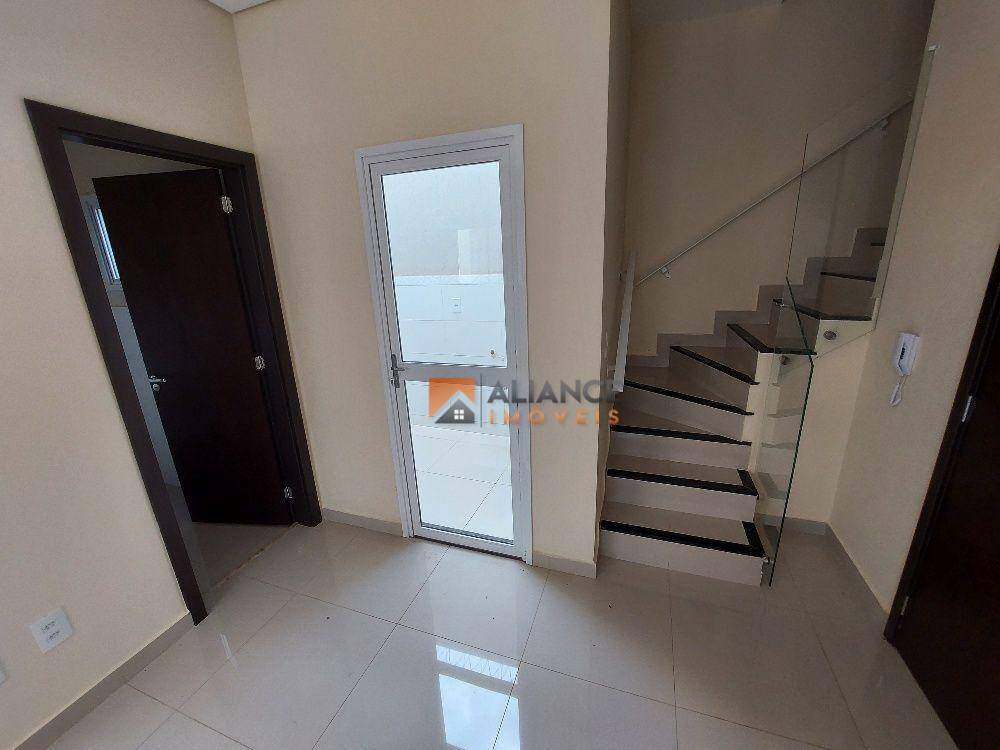 Sobrado à venda com 2 quartos, 87m² - Foto 6