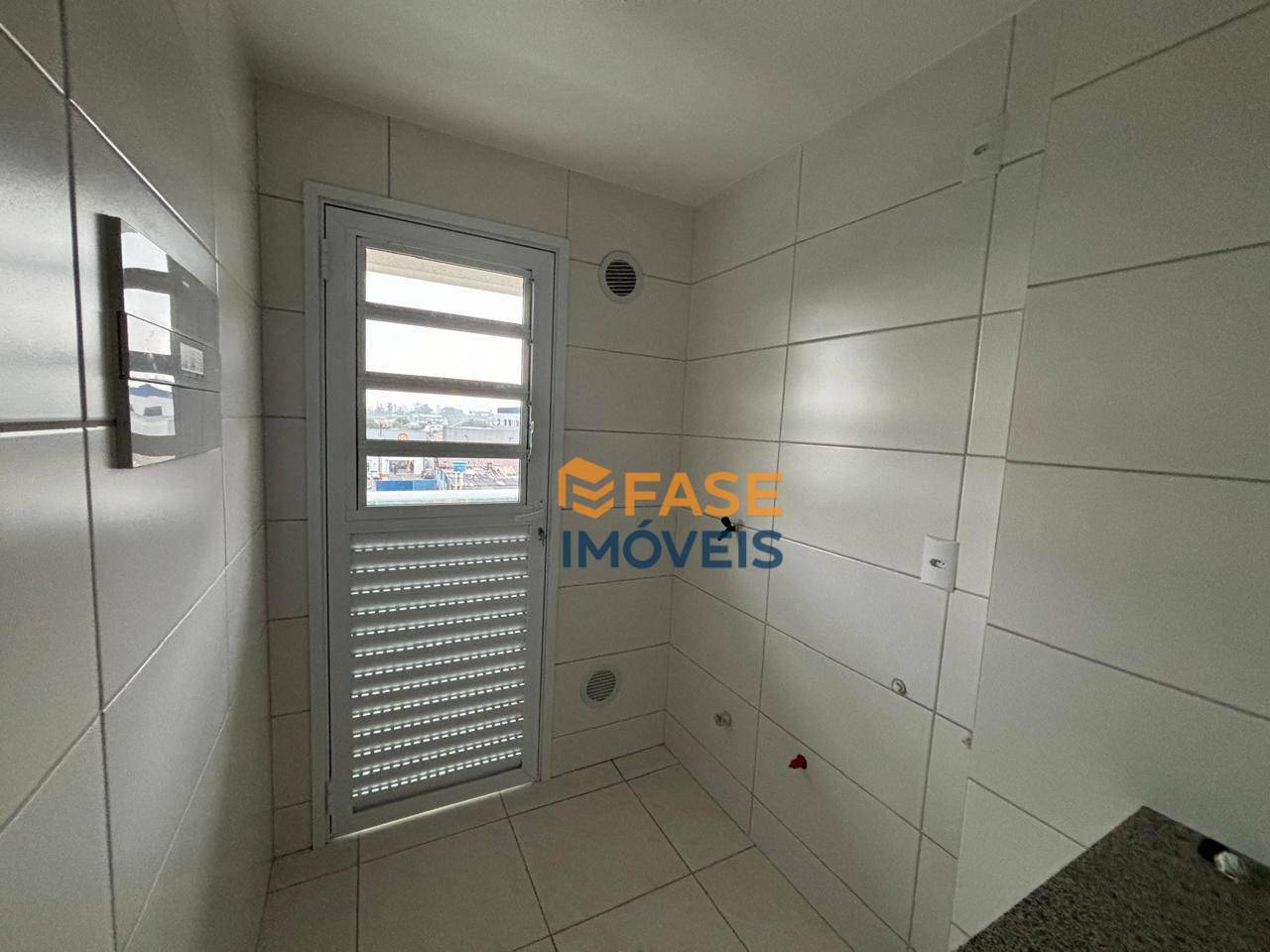 Apartamento à venda com 3 quartos, 74m² - Foto 6