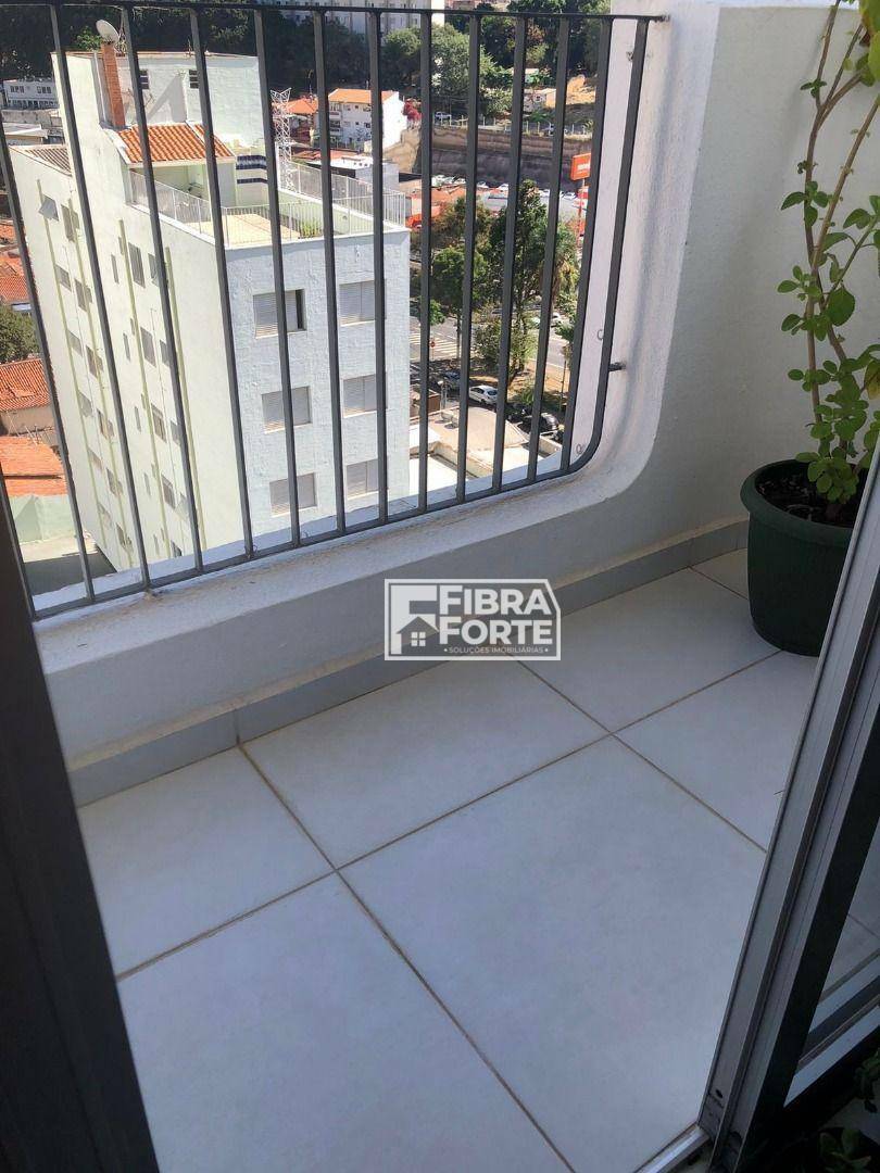 Apartamento à venda com 3 quartos, 105m² - Foto 2