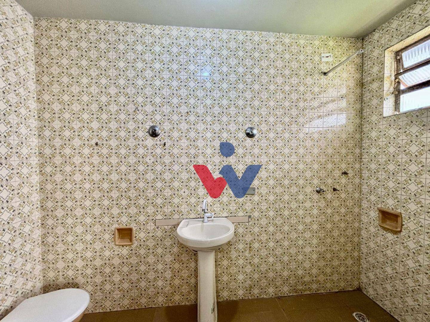 Casa à venda com 3 quartos, 180m² - Foto 16