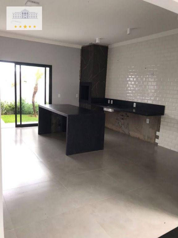 Casa de Condomínio à venda com 3 quartos, 154m² - Foto 4