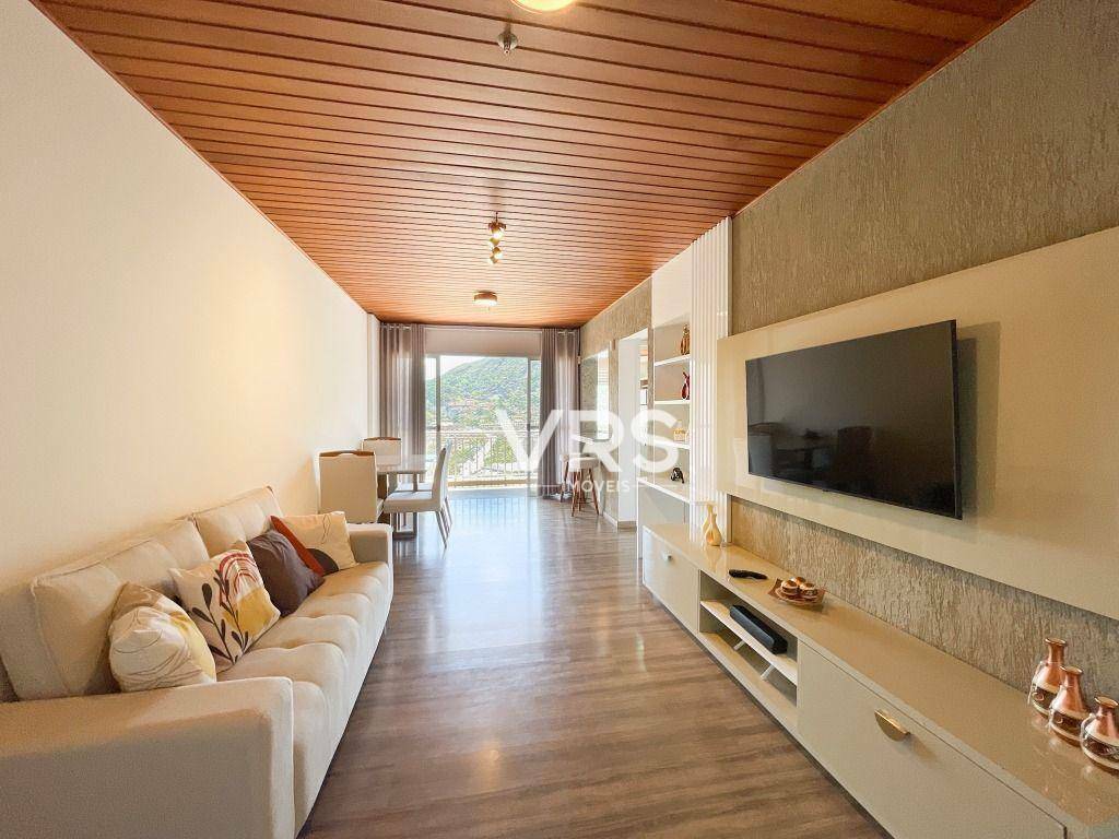 Apartamento à venda com 2 quartos, 67m² - Foto 3
