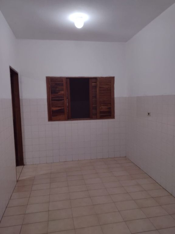 Sobrado à venda com 6 quartos, 140m² - Foto 26