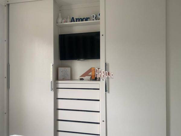 Apartamento à venda com 2 quartos, 52m² - Foto 19