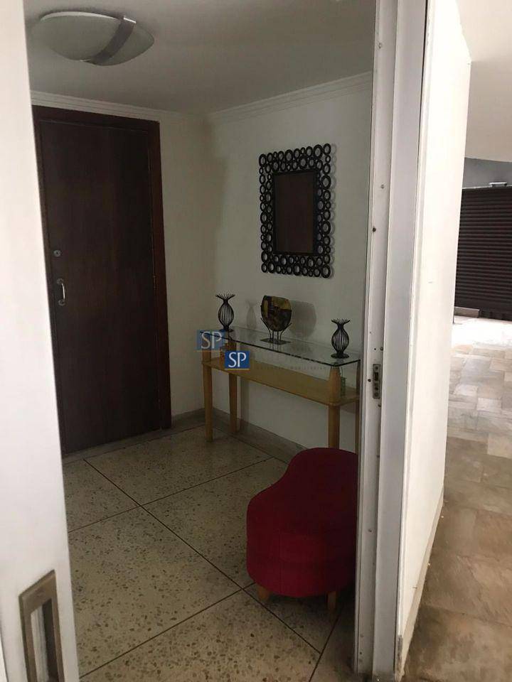 Apartamento à venda com 3 quartos, 100m² - Foto 18