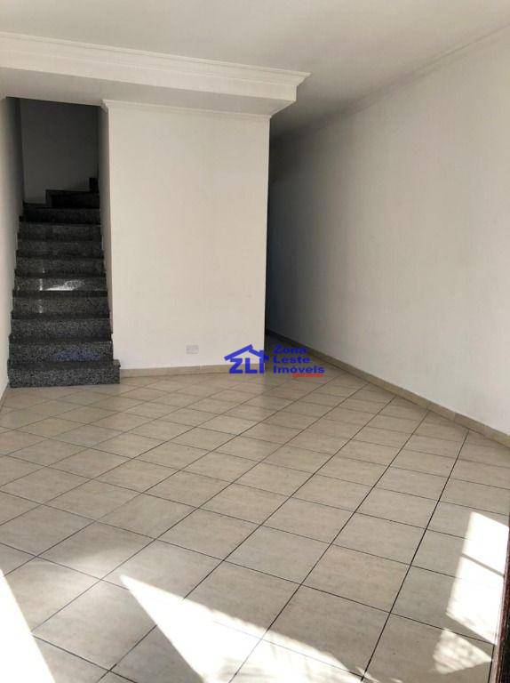 Sobrado para alugar com 2 quartos, 127m² - Foto 6