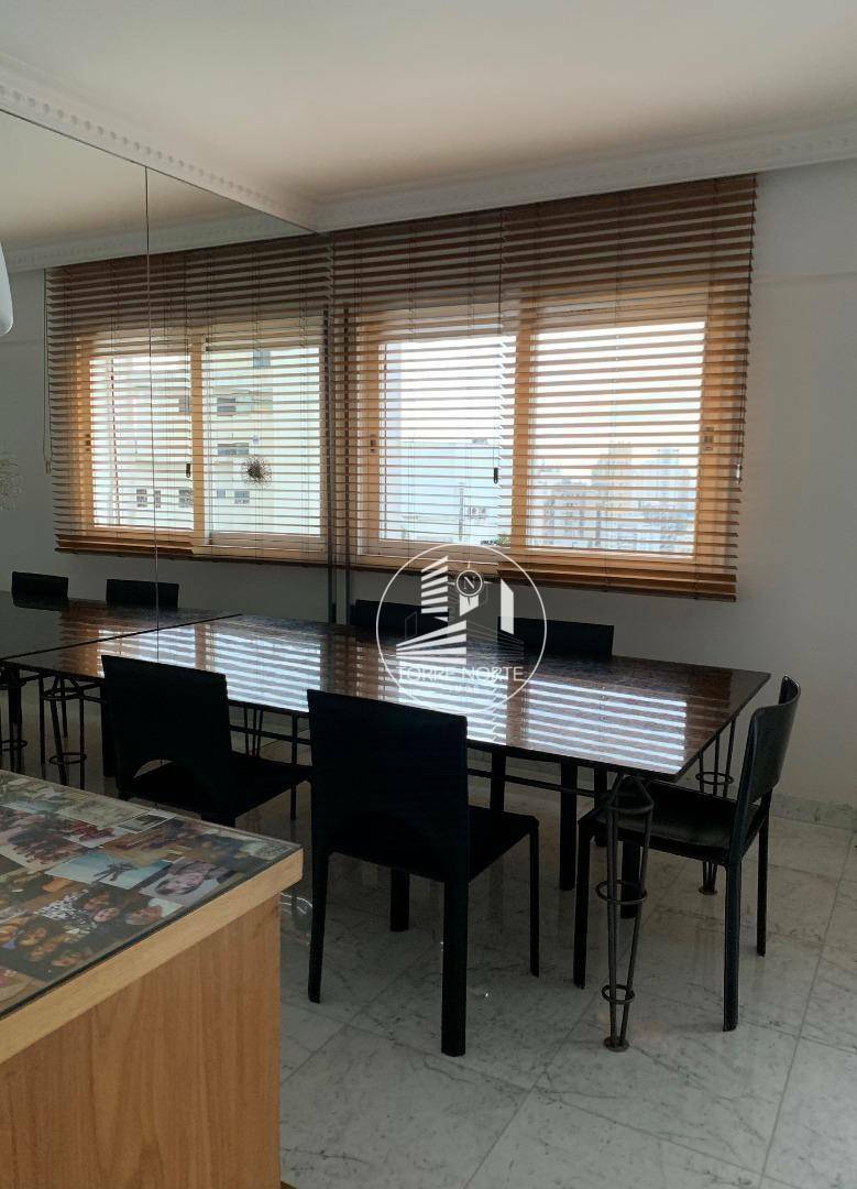 Apartamento à venda com 3 quartos, 210m² - Foto 29