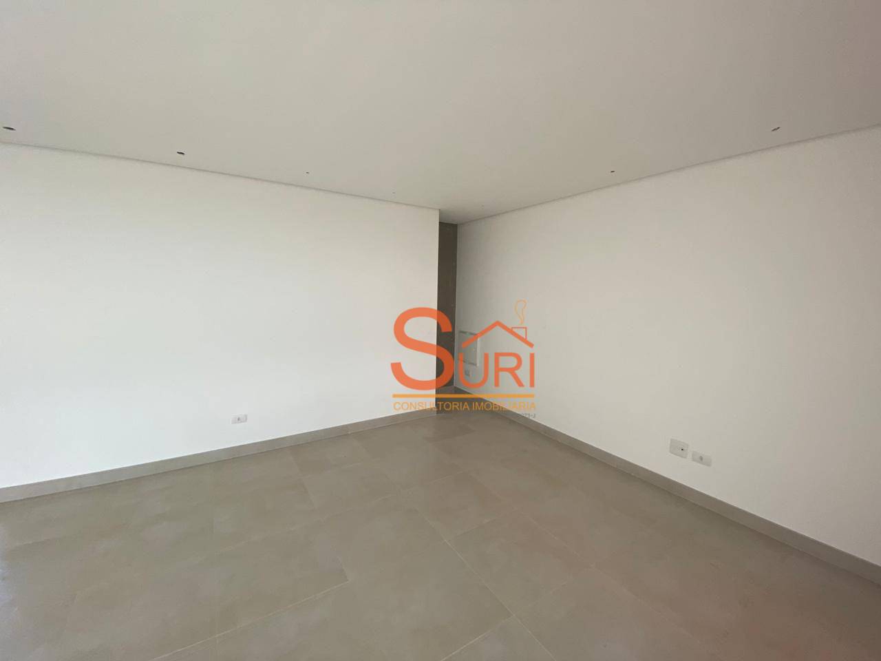 Apartamento à venda com 3 quartos, 135m² - Foto 3