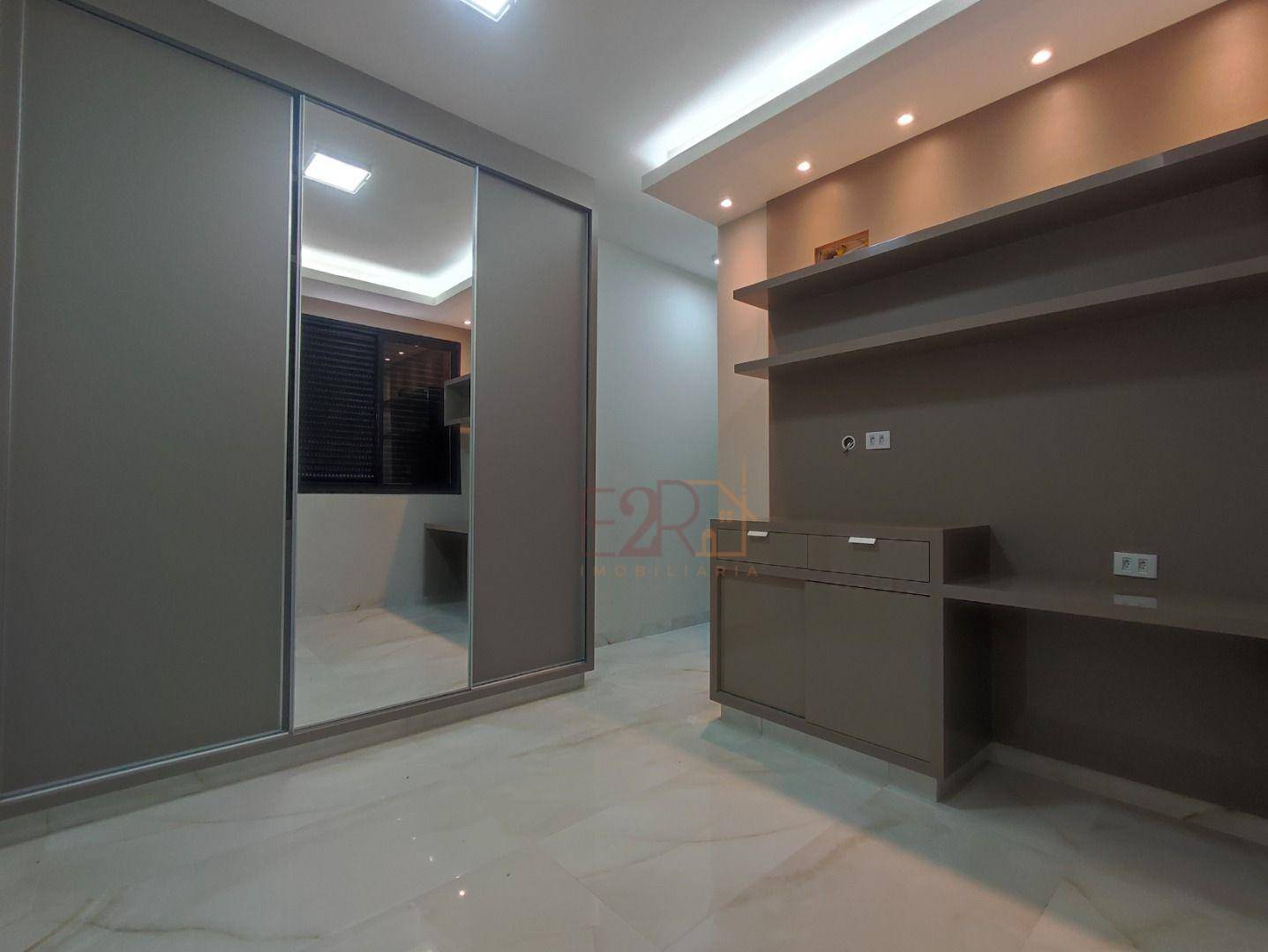 Sobrado à venda com 3 quartos, 253m² - Foto 17