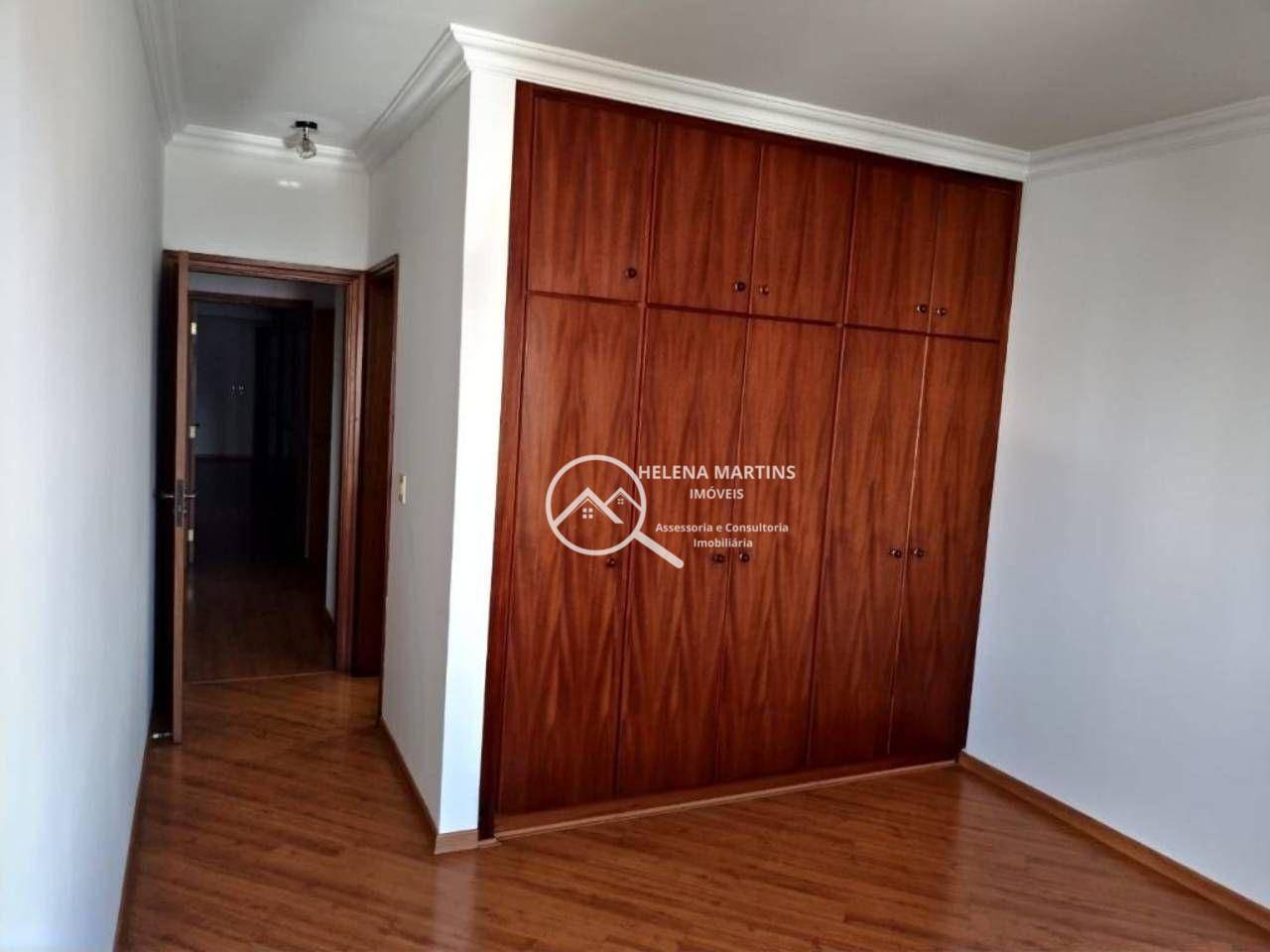 Apartamento à venda com 4 quartos, 268m² - Foto 9