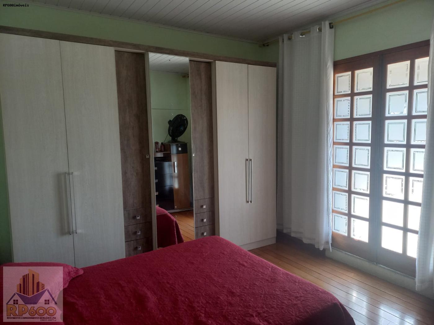 Casa à venda com 2 quartos, 400m² - Foto 13