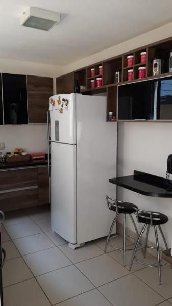 Casa à venda com 3 quartos, 100m² - Foto 31