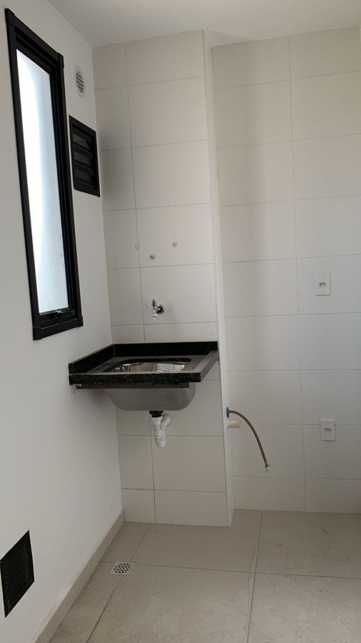 Apartamento à venda com 2 quartos, 58m² - Foto 14
