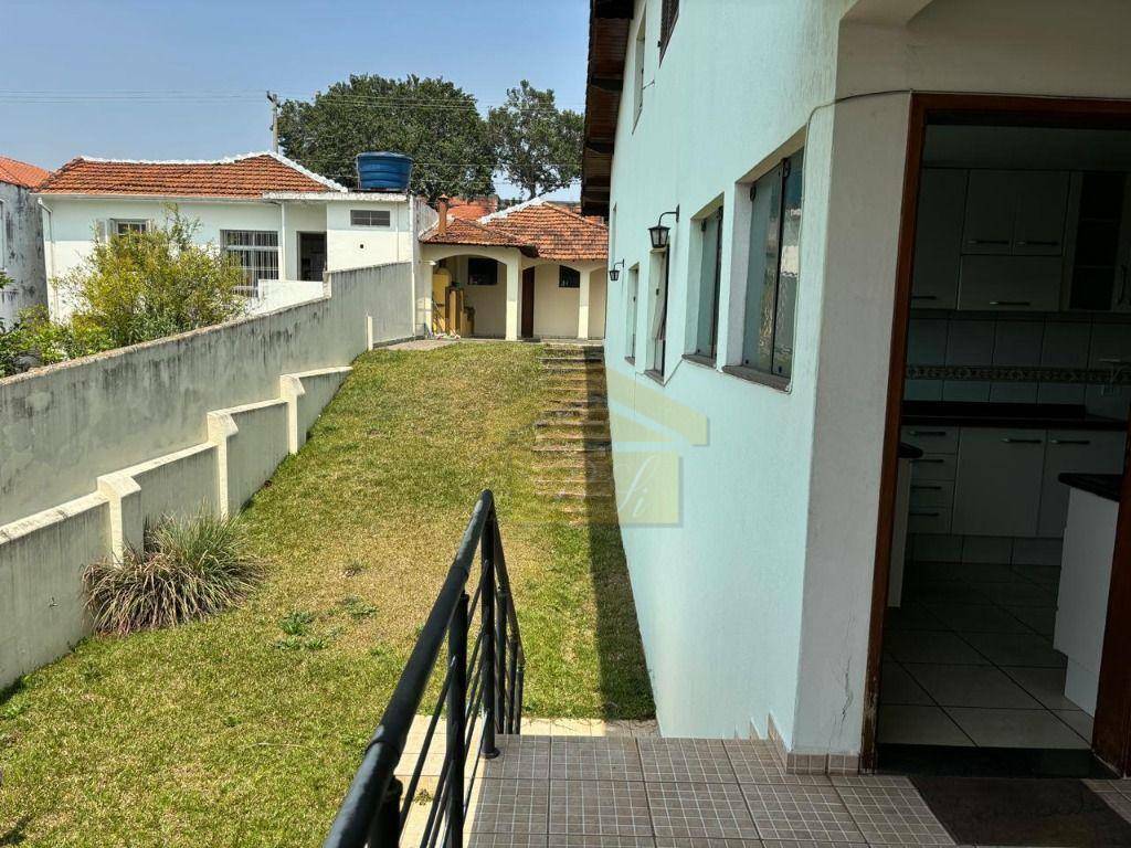 Casa para alugar com 2 quartos, 180m² - Foto 29