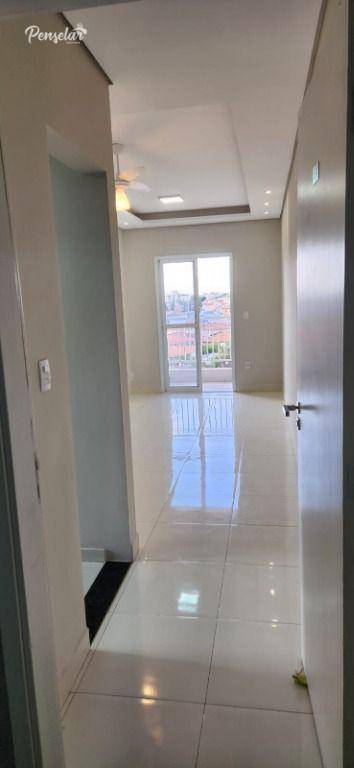 Apartamento à venda com 3 quartos, 67m² - Foto 8