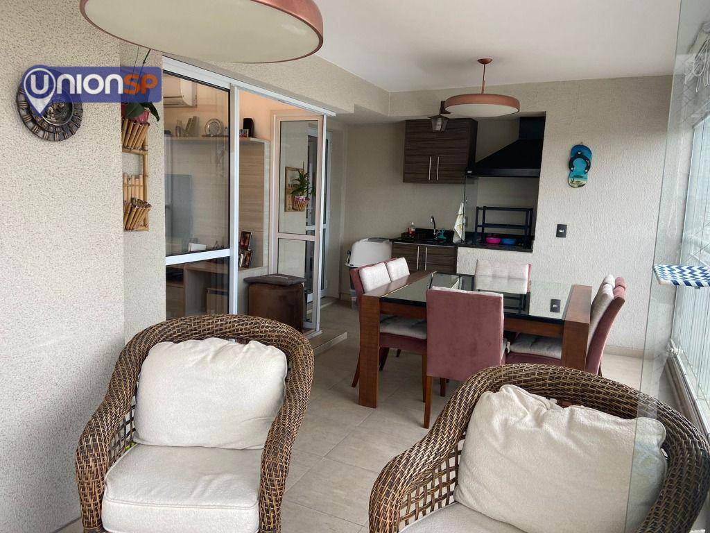 Apartamento à venda com 3 quartos, 100m² - Foto 4