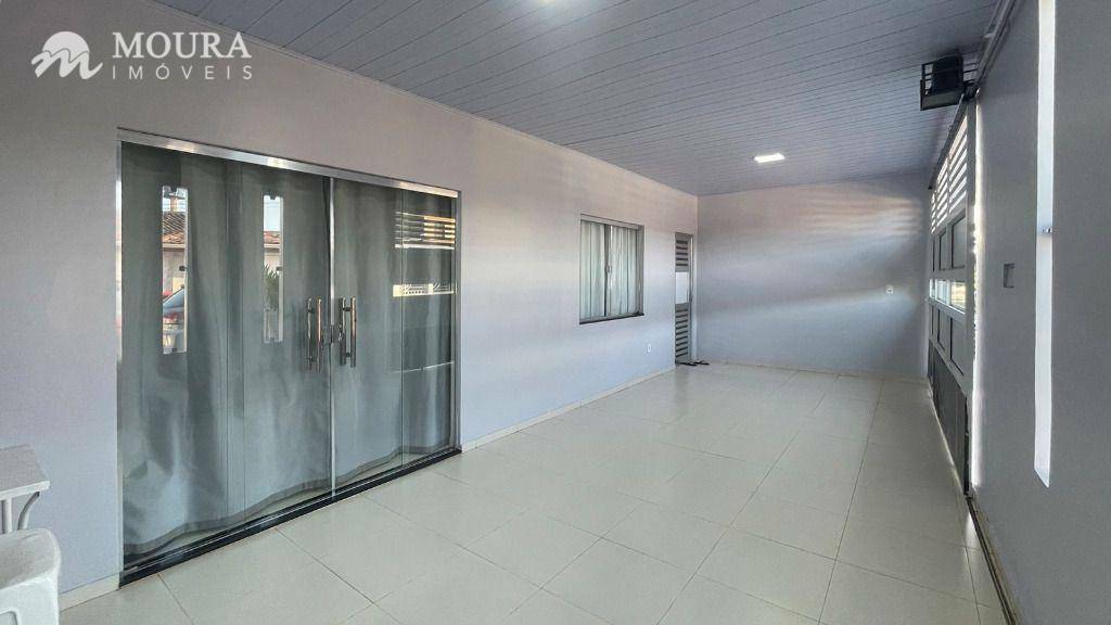 Casa à venda com 3 quartos, 119m² - Foto 3