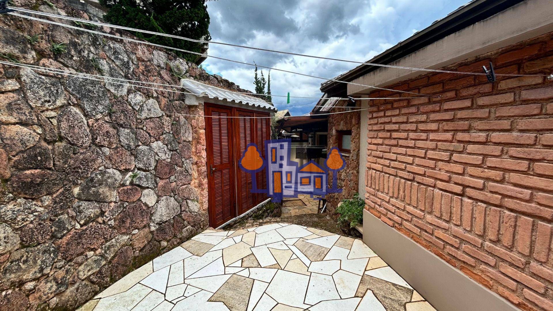 Casa de Condomínio à venda com 3 quartos, 207m² - Foto 75