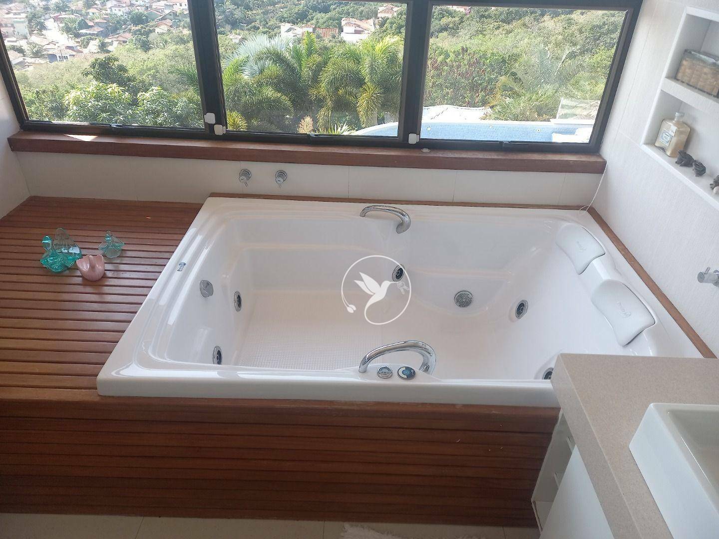 Casa à venda com 6 quartos, 580m² - Foto 58