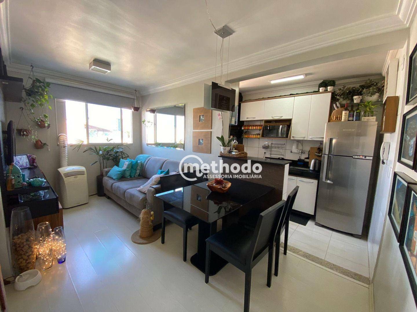 Apartamento à venda com 2 quartos, 47m² - Foto 2