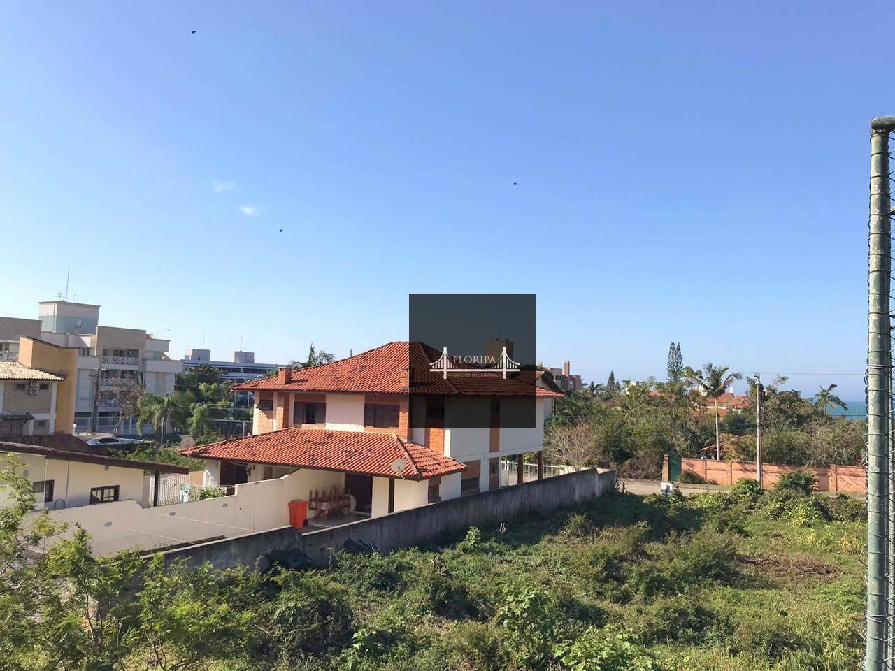 Casa à venda com 6 quartos, 450m² - Foto 19