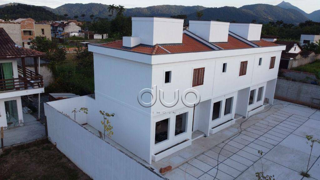 Casa à venda com 2 quartos, 82m² - Foto 21