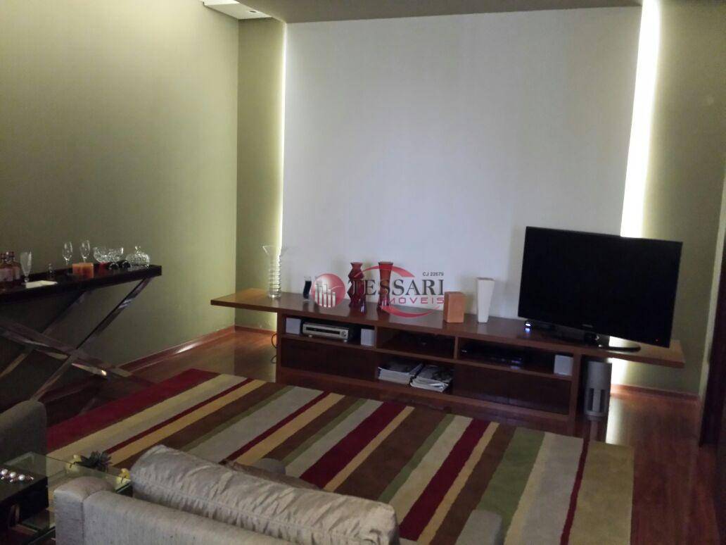 Apartamento à venda com 3 quartos, 274m² - Foto 19