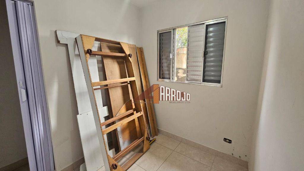 Sobrado à venda com 3 quartos, 201m² - Foto 29