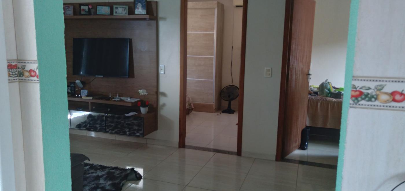 Casa à venda com 2 quartos, 300m² - Foto 5