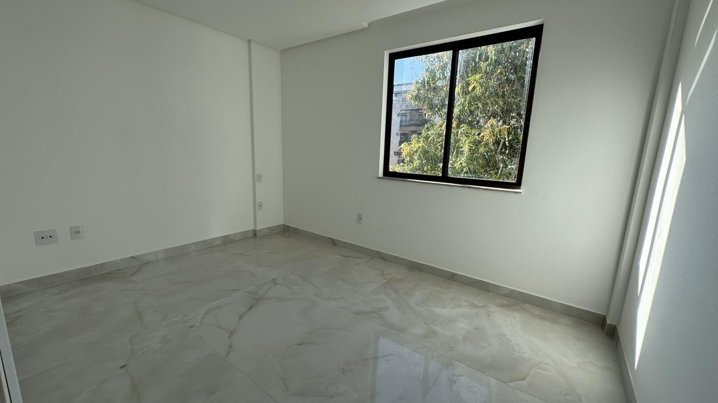 Apartamento para alugar com 4 quartos, 173m² - Foto 11