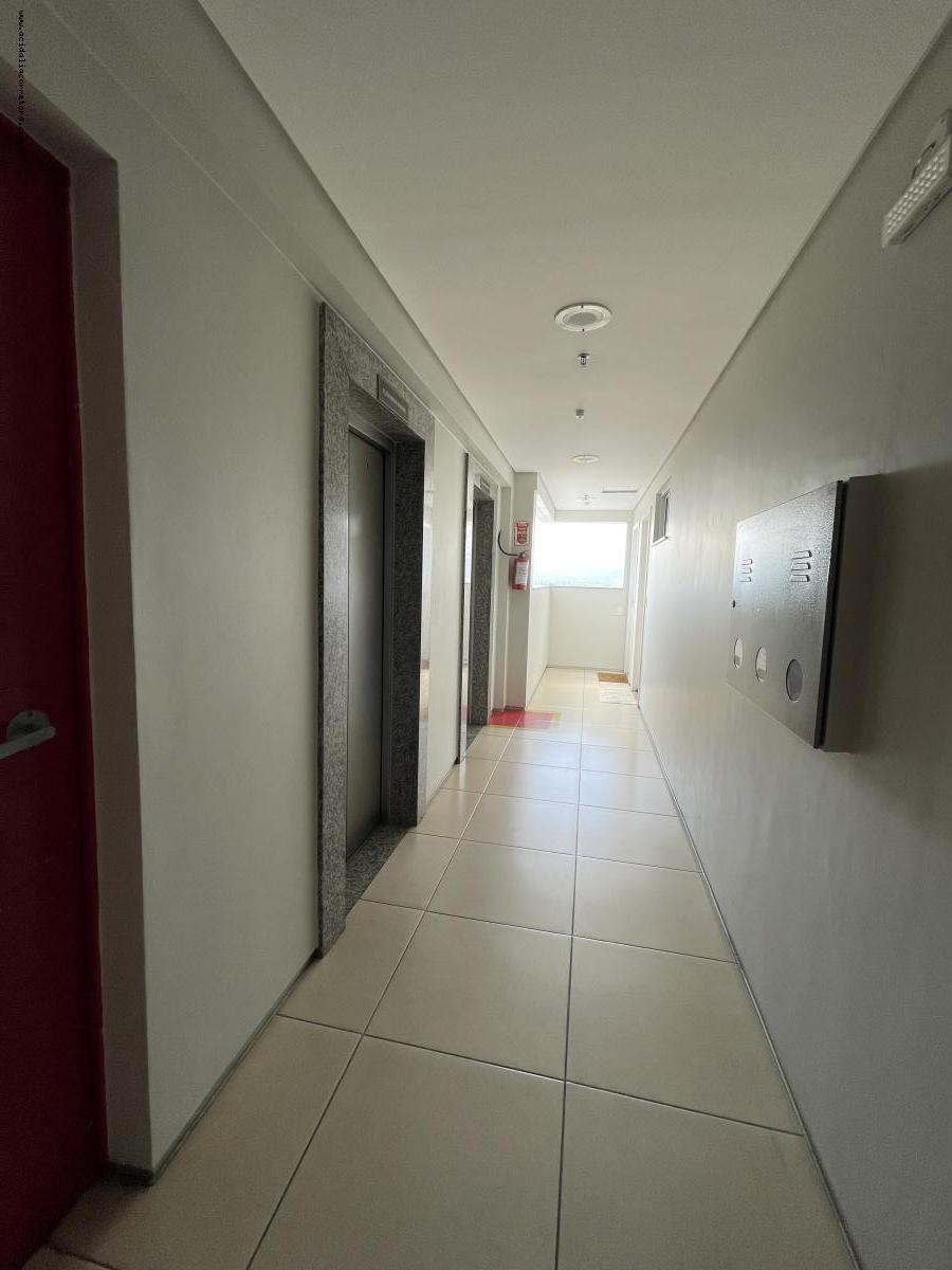 Apartamento à venda com 3 quartos, 97m² - Foto 29