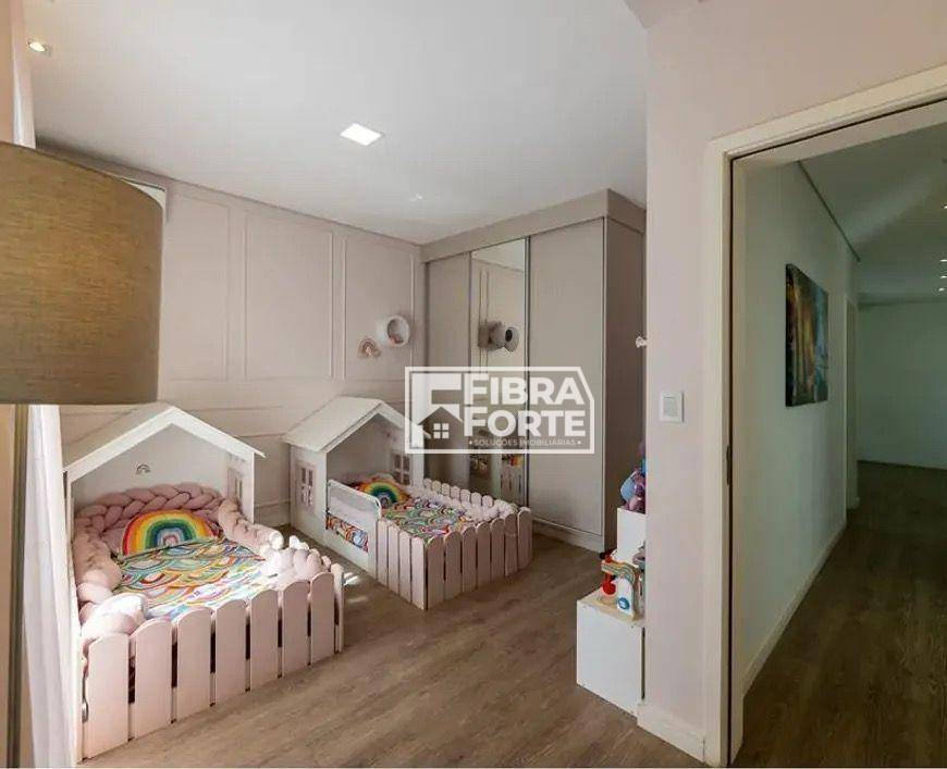 Casa de Condomínio para alugar com 3 quartos, 287m² - Foto 17