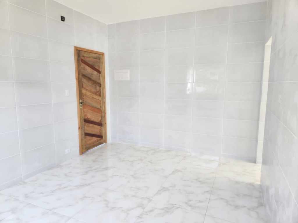 Sobrado à venda com 2 quartos, 117m² - Foto 4