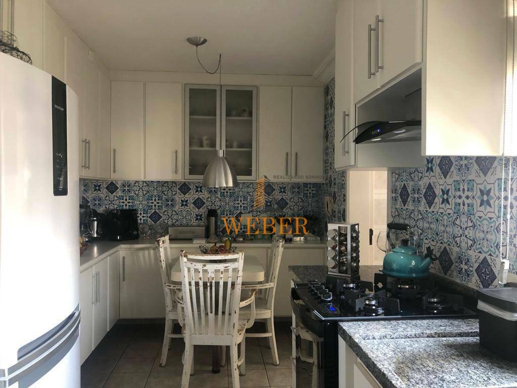 Apartamento à venda com 3 quartos, 139m² - Foto 19